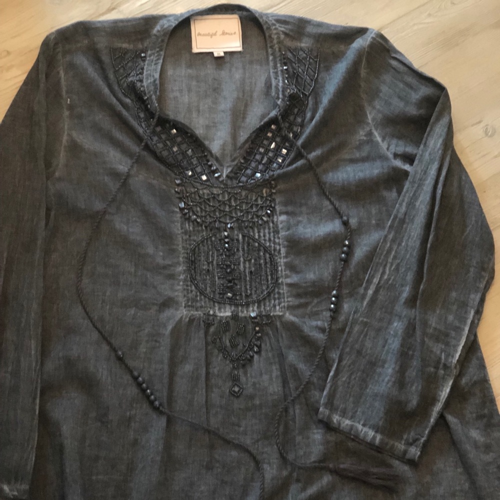 Beautiful Stories grey shirt/tunic size M